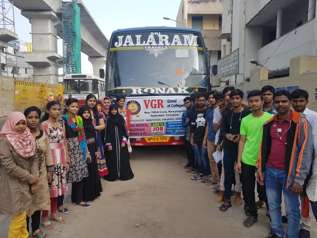 vgr college students image for going to picnic vgr