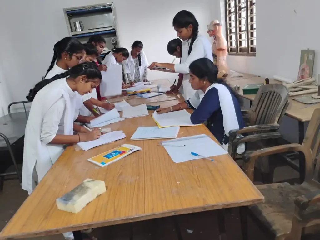 vgr college students with records